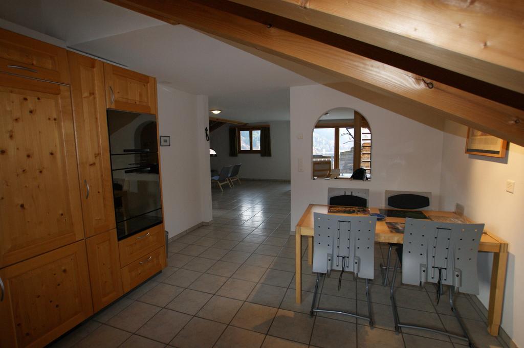 Gotschnablick Apartment Klosters Cameră foto